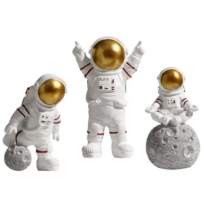 Miniature Astronaut Figures (3 pcs)