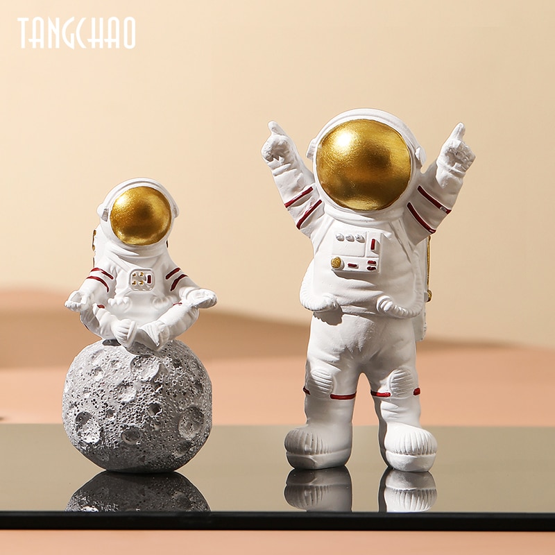 Miniature Astronaut Figures (3 pcs)