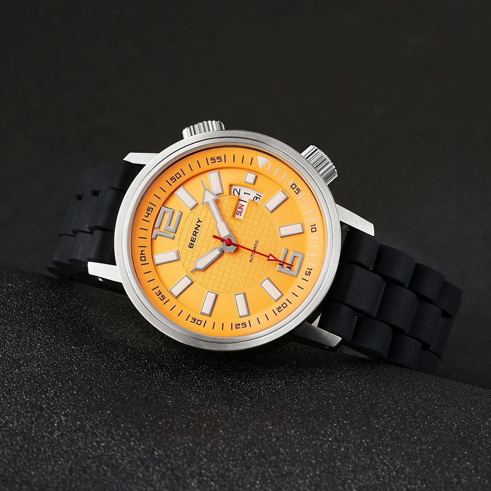 Miyota 8205 20ATM Diver Automatic Mechanical Watch Men Sport Luminous Sapphire Waterproof Wristwatch Swimming Self