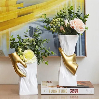 Modern Creative Vase Decoration
