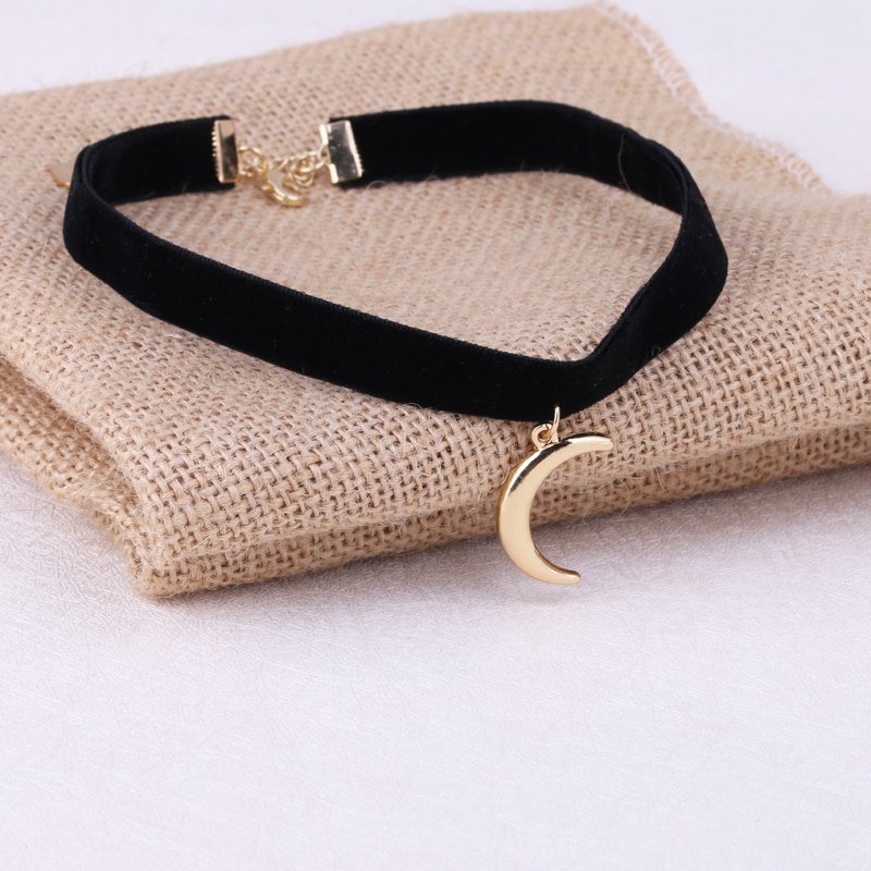 Moon Choker Ladies Fashion Jewelry Moon Choker Ladies Fashion Jewelry