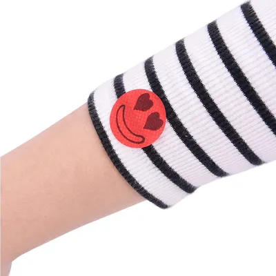Mosquito Patch Repellent Stickers (120 pieces) Mosquito Patch Repellent Stickers (120 pieces)
