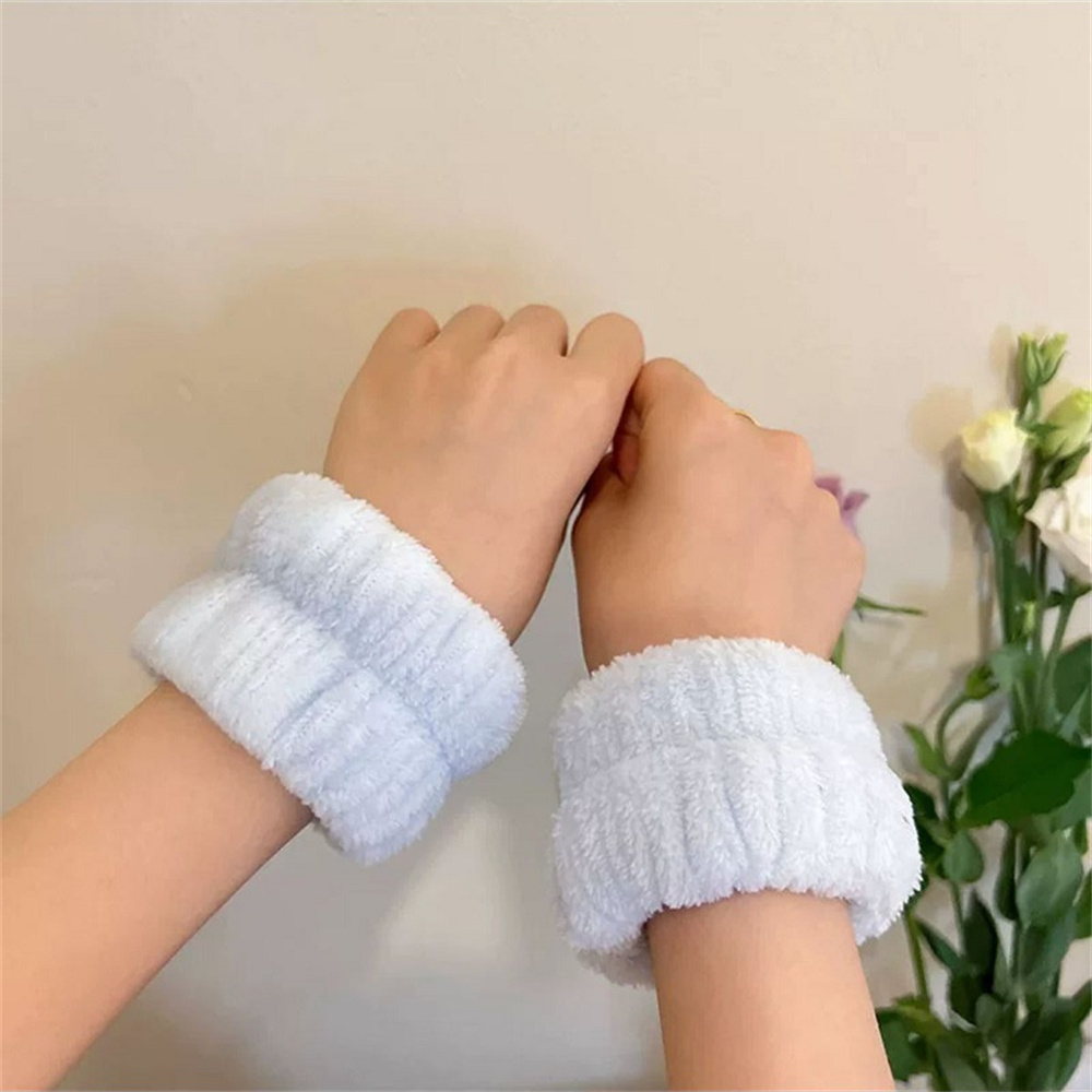 Multi Purpose Soft Microfiber Wristband Multi Purpose Soft Microfiber Wristband