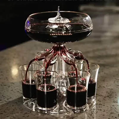 Multiple Shot Pourer with Shot Glasses Multiple Shot Pourer with Shot Glasses