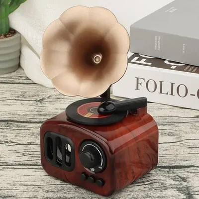 Music Box Retro Phonograph Home Decoration Holiday Gifts Ornament Creative Classical Vintage Art Crafts Table Desk