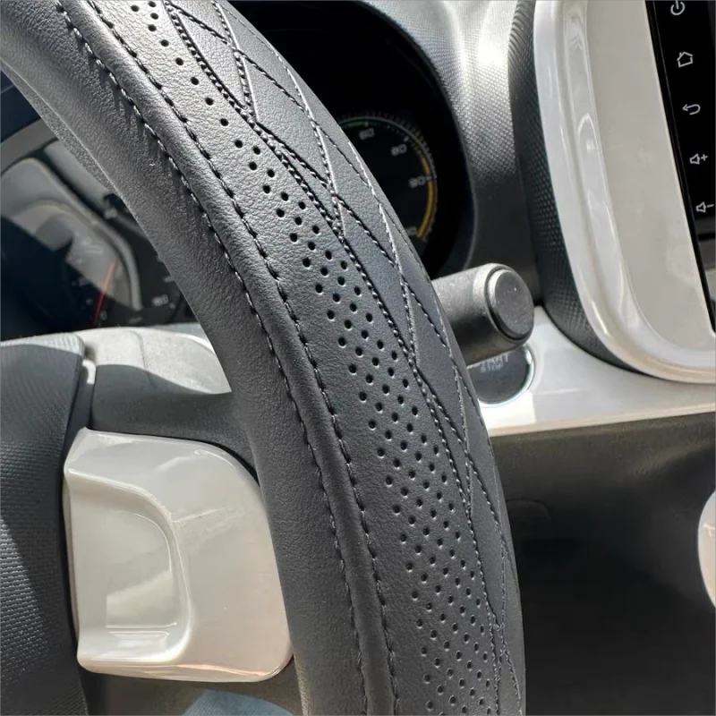 Napa Leather Perforated Patchwork Car Steering Wheel Cover, Non-slip, Breathable, Universal 15 Inch (Approx. 38.1cm) Napa Leather Perforated Patchwork Car Steering Wheel Cover, Non-slip, Breathable, Universal 15 Inch (Approx. 38.1cm)