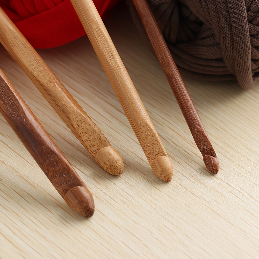 Natural Bamboo Knitting Needles (12pcs) Natural Bamboo Knitting Needles (12pcs)