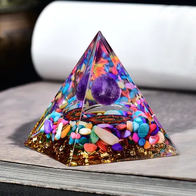Natural Crystal Energy Generator Energy Pyramid Spiritual Healing Crystal Chakra Resin Meditation Tool Room Decoration