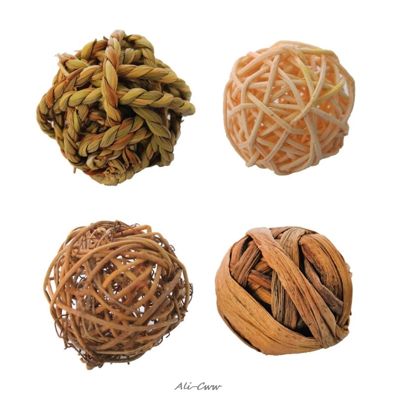 Natural Willow Balls for Rabbits (4pcs) Natural Willow Balls for Rabbits (4pcs)