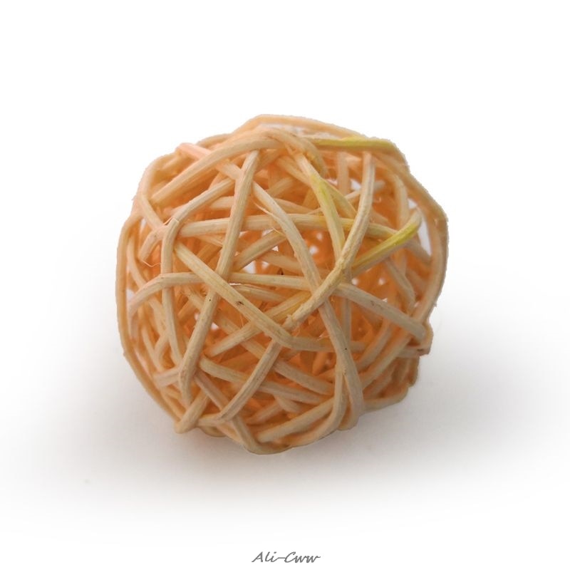 Natural Willow Balls for Rabbits (4pcs) Natural Willow Balls for Rabbits (4pcs)