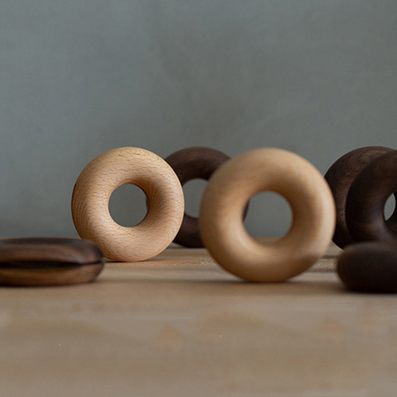 Natural Wood Donut Clip