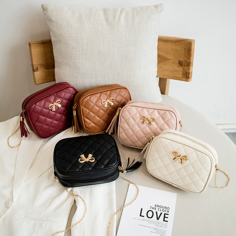 New Fashion Female Shoulder Bag Rhombus Embroidered Solid Color Chain Women's Shoulder Crossbody Casual Trendy Phone Bag New Fashion Female Shoulder Bag Rhombus Embroidered Solid Color Chain Women's Shoulder Crossbody Casual Trendy Phone Bag