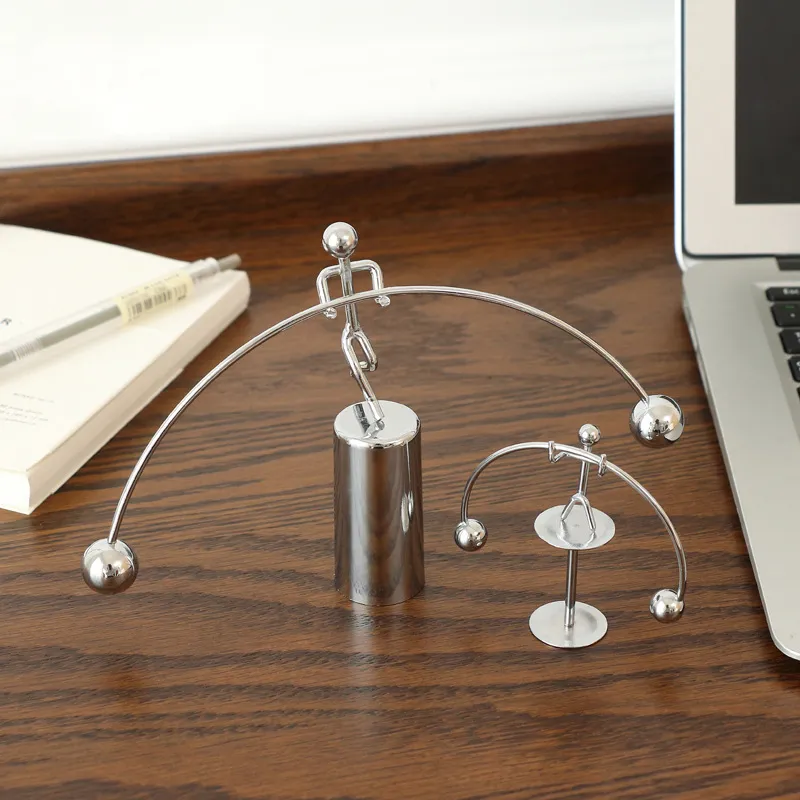 Newton Pendulum Ball Men Iron Man Cradle Creative Balance Crafts Tumbler Kids Desk Toy Metal Home Decoration Accessories