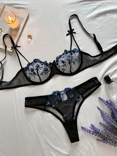 Night Beautiful Sexy Women 2 Piece floral Embroidery Underwear Sexy Erotic lingerie underwear Set Night Beautiful Sexy Women 2 Piece floral Embroidery Underwear Sexy Erotic lingerie underwear Set