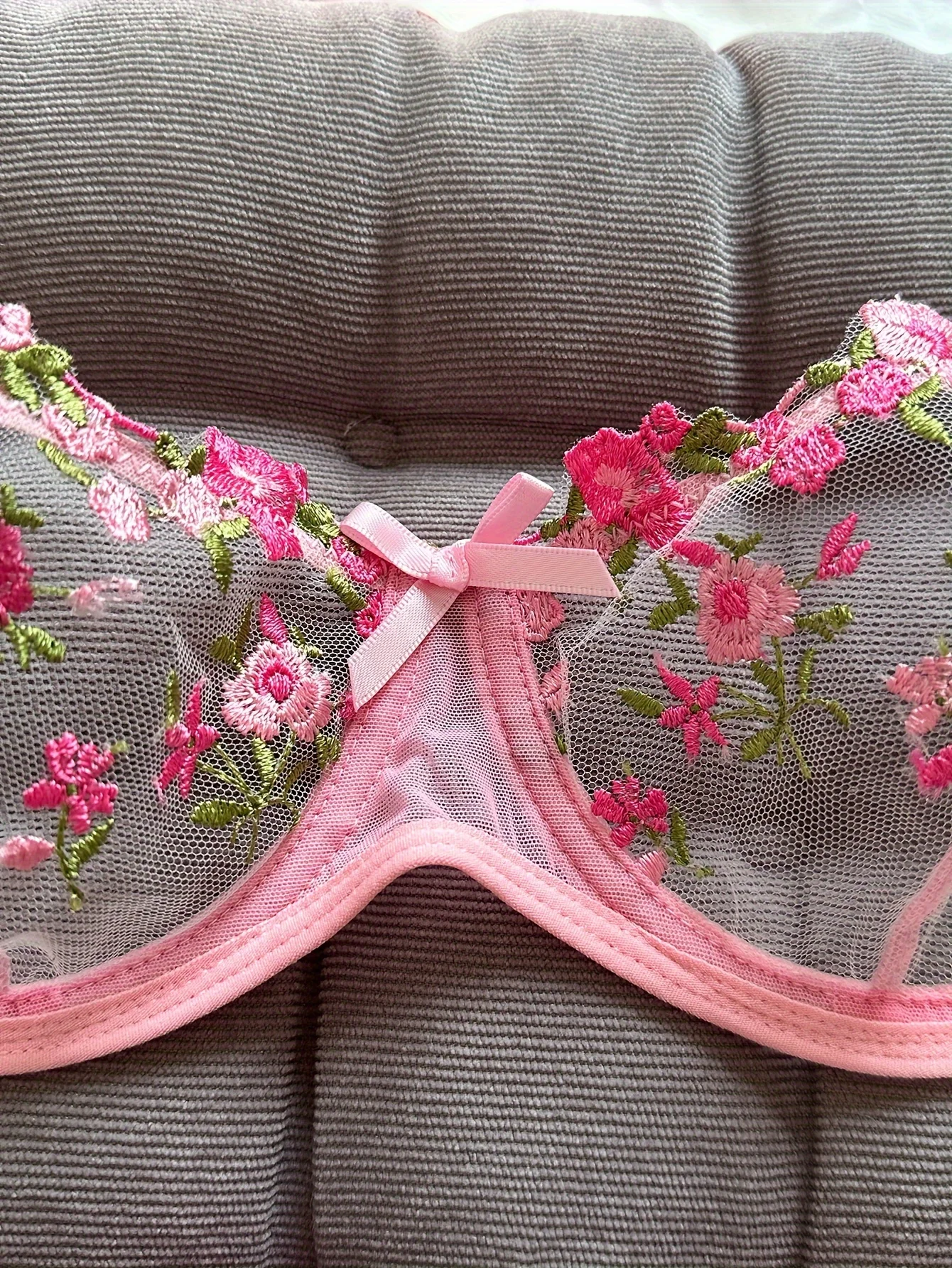 Night Beautiful Sexy Women 2 Piece floral Embroidery Underwear Sexy Erotic lingerie underwear Set Night Beautiful Sexy Women 2 Piece floral Embroidery Underwear Sexy Erotic lingerie underwear Set
