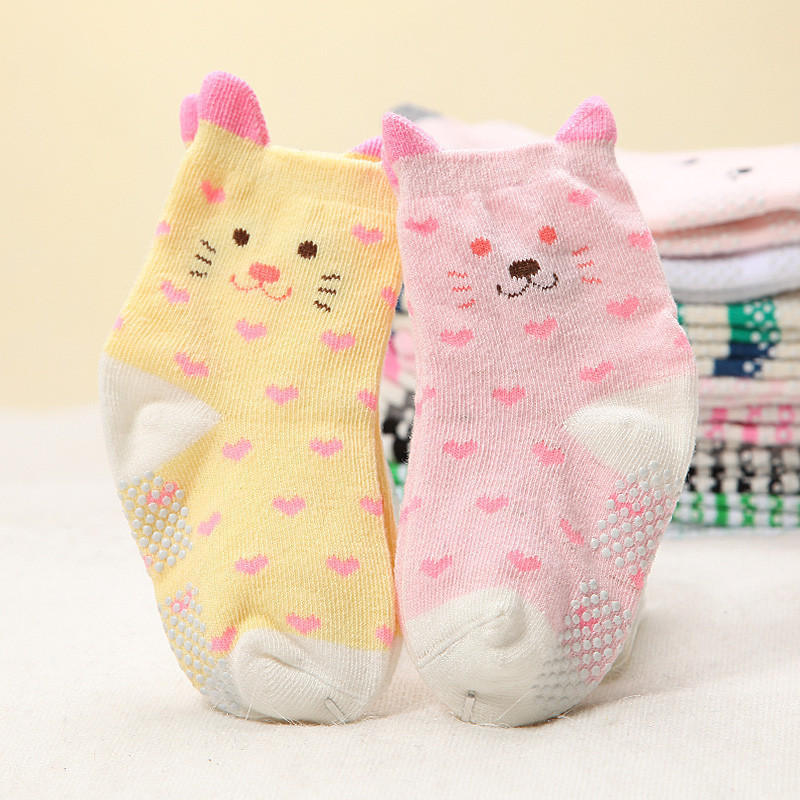Non Slip Baby Socks Cotton Fabric (2 pairs) Non Slip Baby Socks Cotton Fabric (2 pairs)