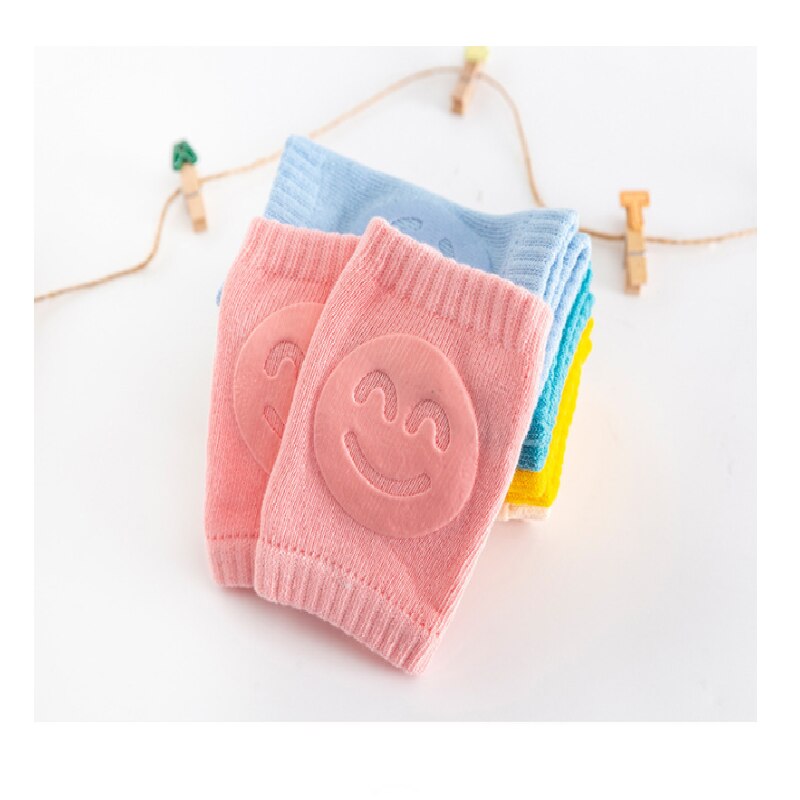 Non-Slip Knee Protectors for Crawling Babies Non-Slip Knee Protectors for Crawling Babies