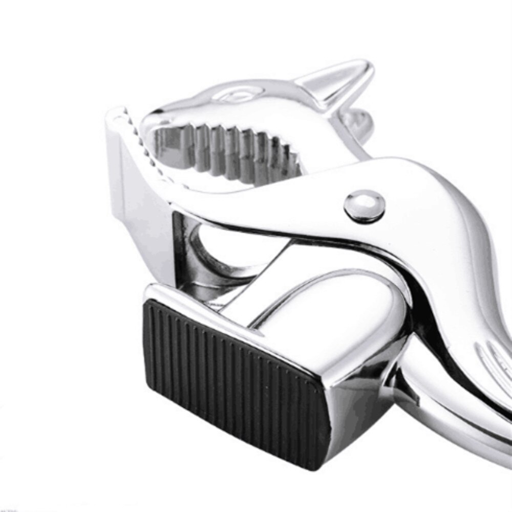 Non Slip Metal Squirrel Nutcracker