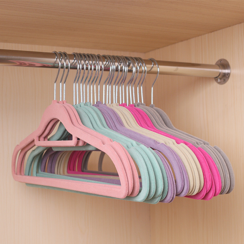 Non Slip Velvet Hangers (5 Pcs)