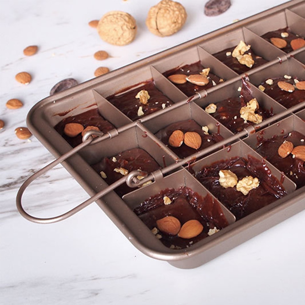 Non Stick All Corner Brownie Pan Non Stick All Corner Brownie Pan