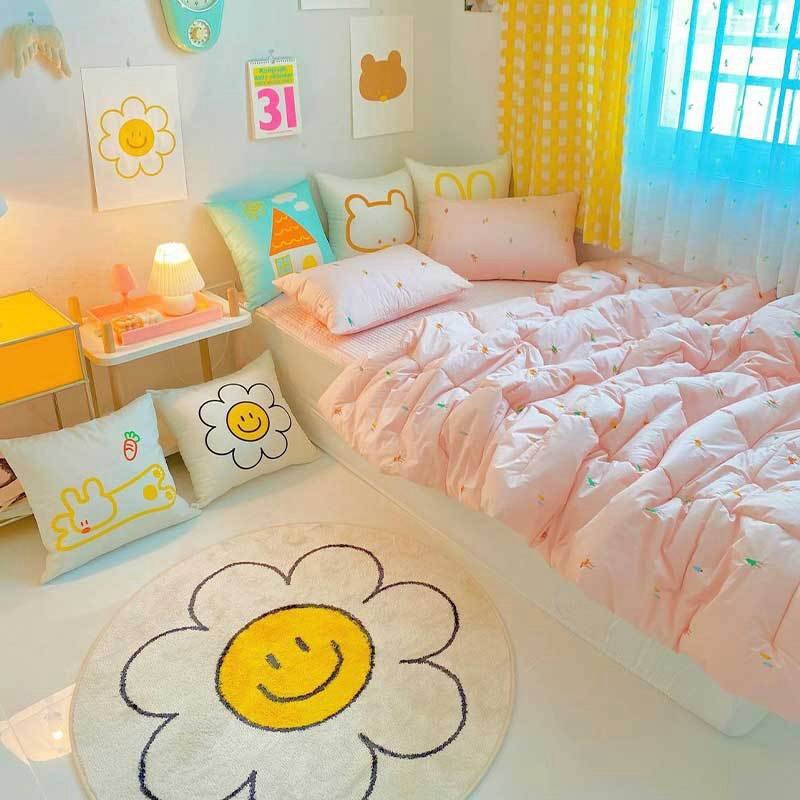 Nordic Design Flower Shaped Rug