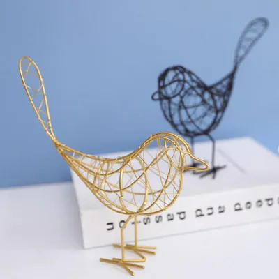 Nordic Garden Metal Bird Statue