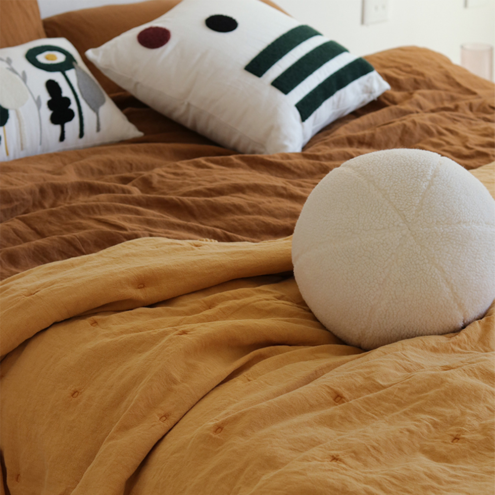 Nordic Soft Cushion Ball Pillow