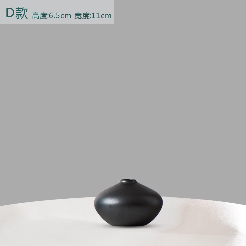 Nordic Style Small Ceramic Vase