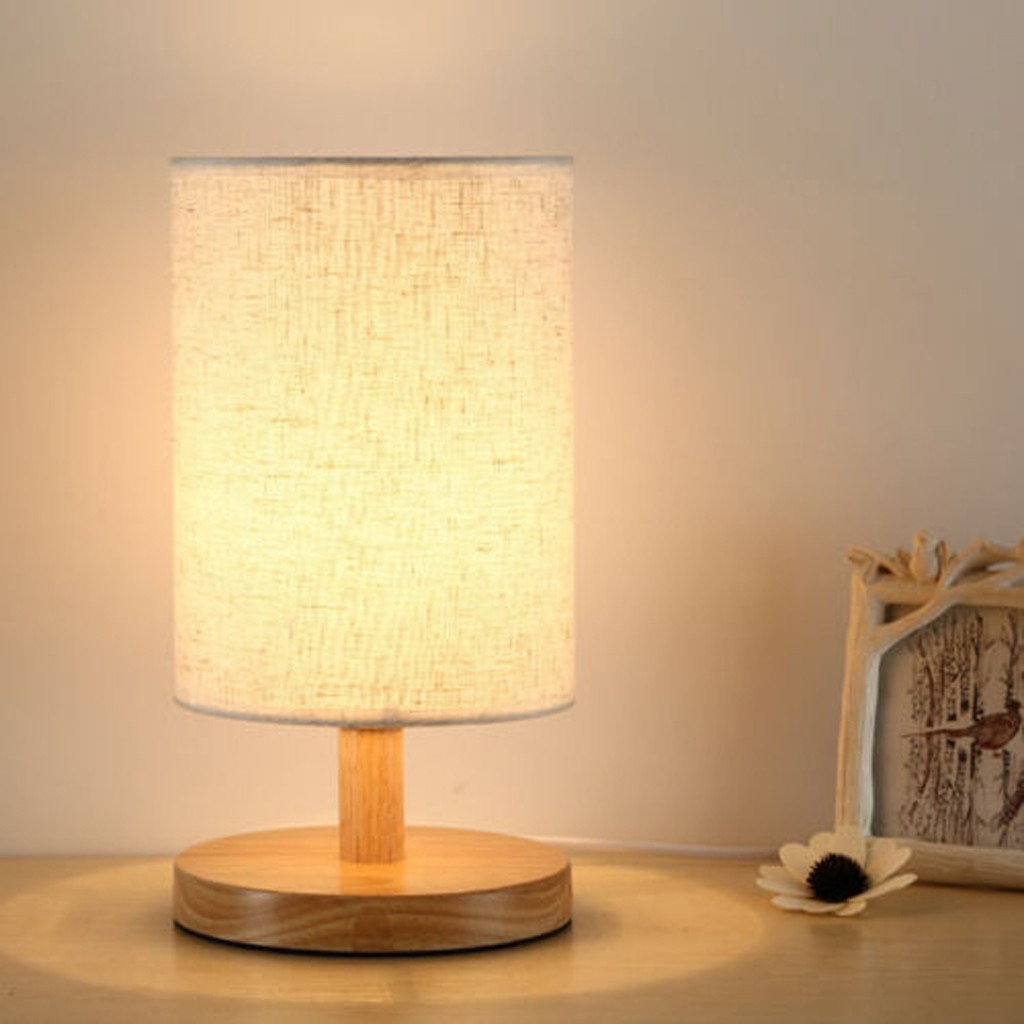 Nordic USB Wooden Bedside Table Lamp