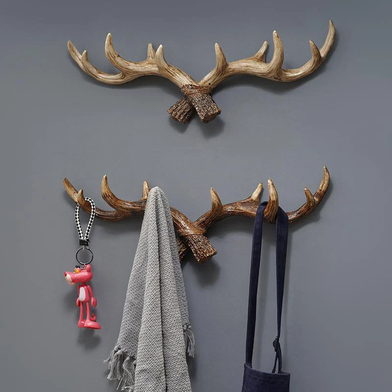 Nordic Vintage Deer Horn Decorative Hook Wall Hanging Clothes and Hats Hook High-end Living Room Decor Antler Resin