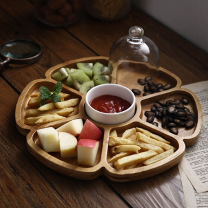 Nuts Plate Flower-Shaped Serving Tray Nuts Plate Flower-Shaped Serving Tray