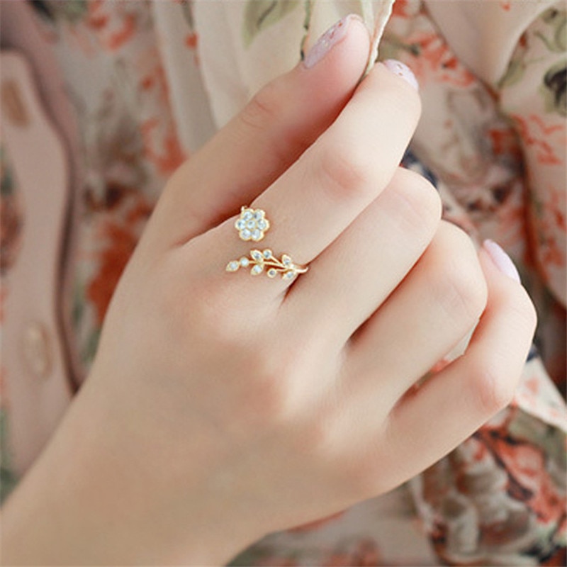 Open Ring Adjustable Flower Accessory Open Ring Adjustable Flower Accessory
