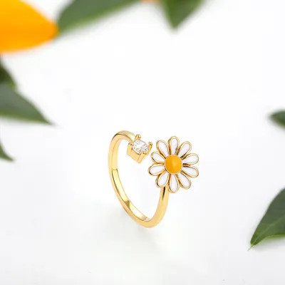Open Type Daisy Fidget Ring
