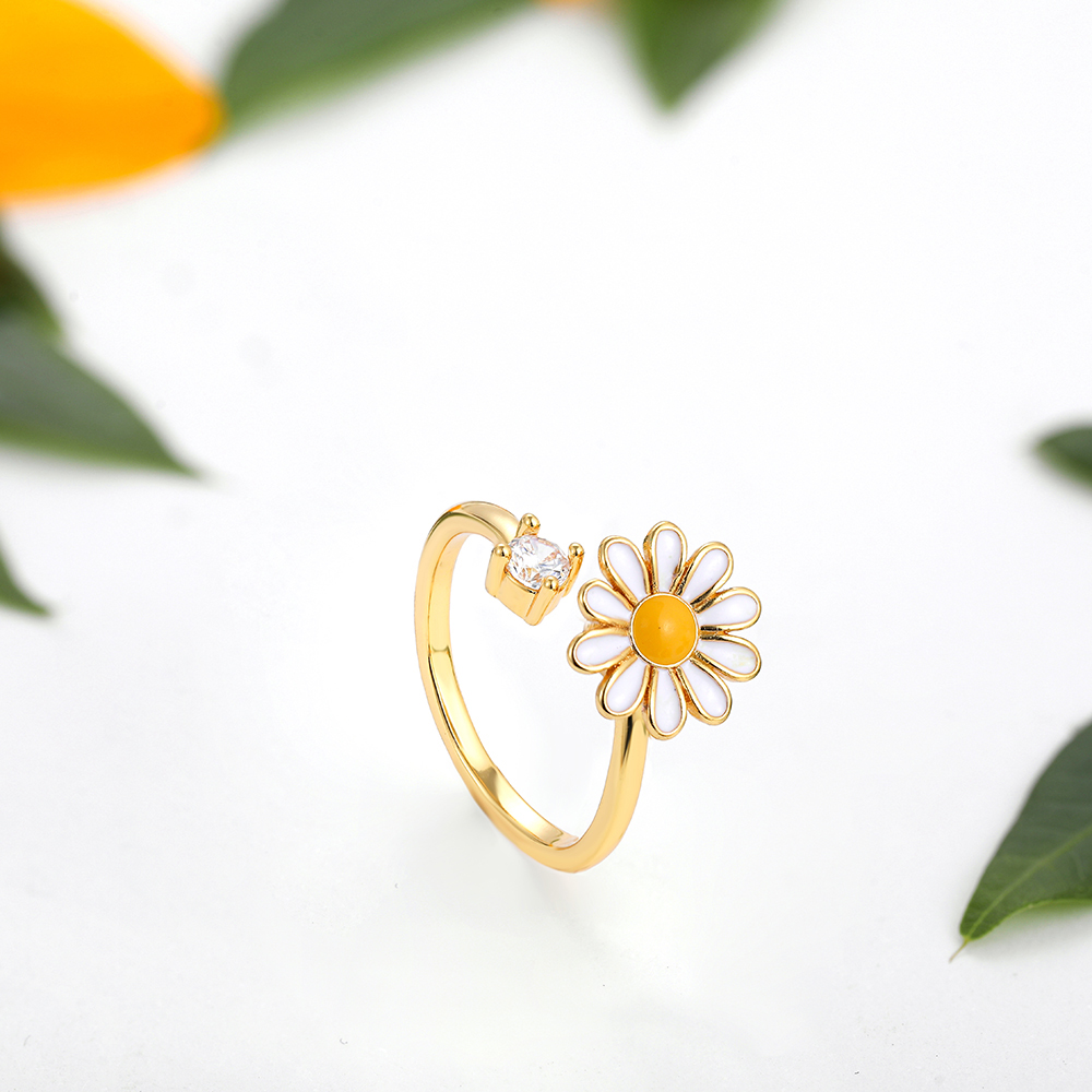 Open Type Daisy Fidget Ring Open Type Daisy Fidget Ring