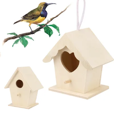 Outdoor Hanging Wooden Birdhouse Outdoor Hanging Wooden Birdhouse