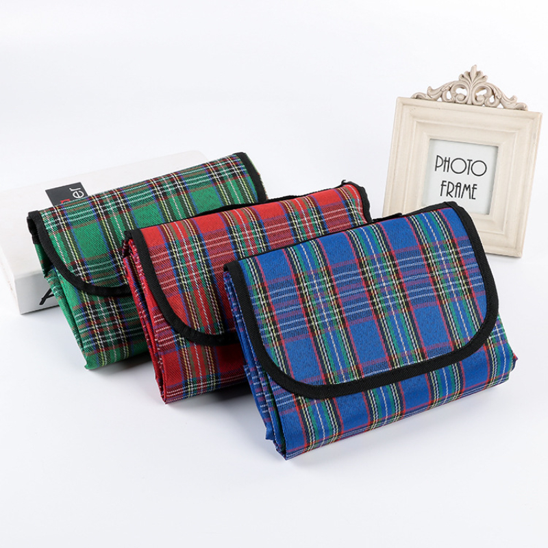 Outdoor Plaid Foldable Picnic Mat