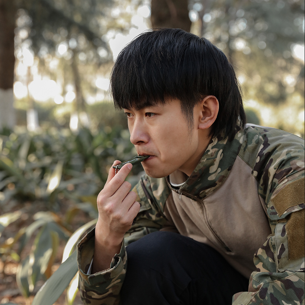Outdoor Tactical Whistle for Camping Outdoor Tactical Whistle for Camping