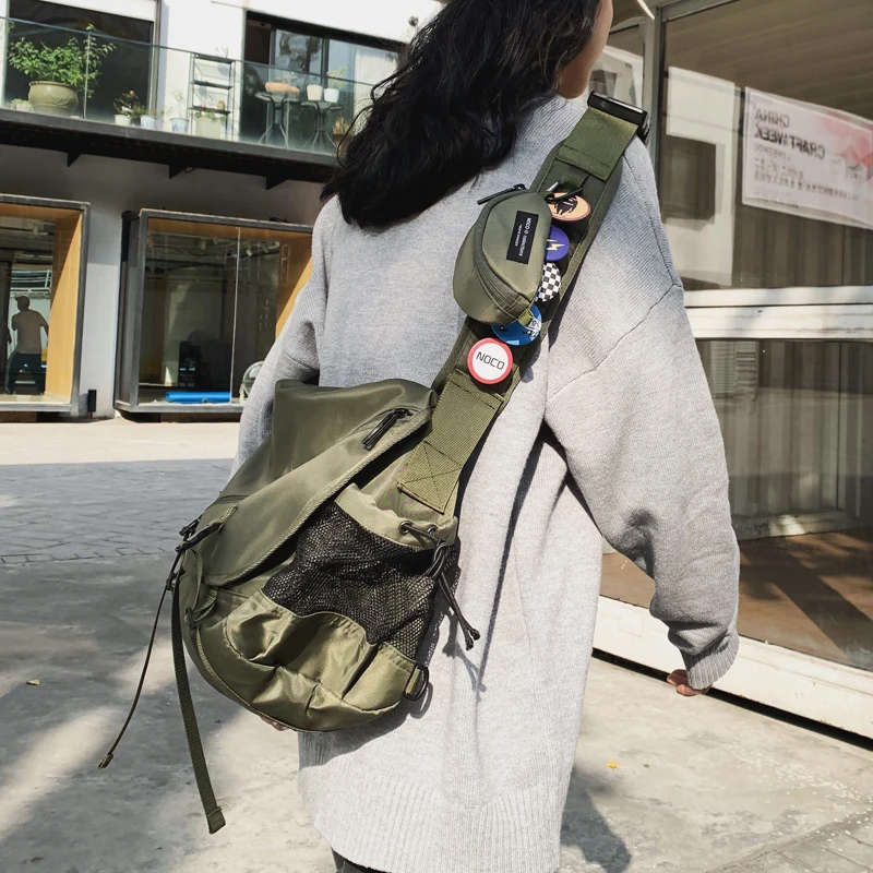 Outdoor Unisex Hanging Messenger Bag Retro Shoulder Campus Bag