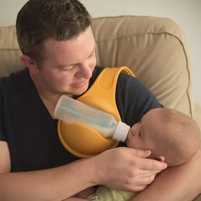 Over the Shoulder Hands Free Bottle Holder