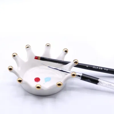 Paintbrush Rest Ceramic Brush Holder Crown Design Paintbrush Rest Ceramic Brush Holder Crown Design