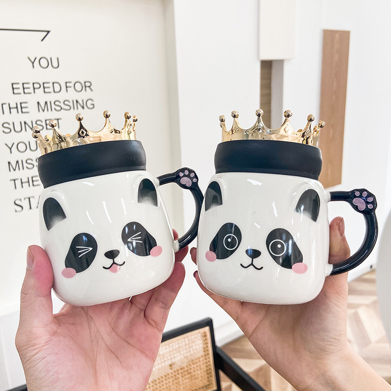 Panda Coffee Mug with Crown Lid Panda Coffee Mug with Crown Lid