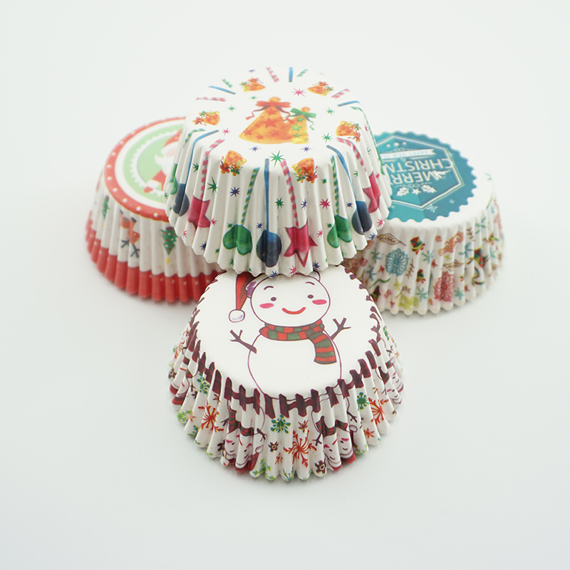 Paper Christmas Cupcake Liners (100pcs) Paper Christmas Cupcake Liners (100pcs)
