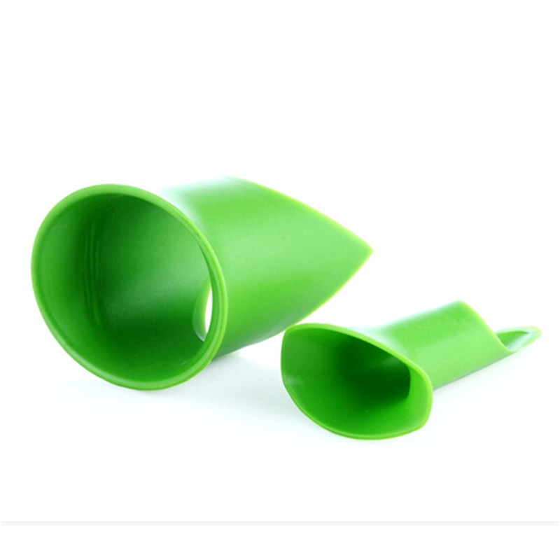 Pepper Corer Two-in-One Kitchen Tool Pepper Corer Two-in-One Kitchen Tool