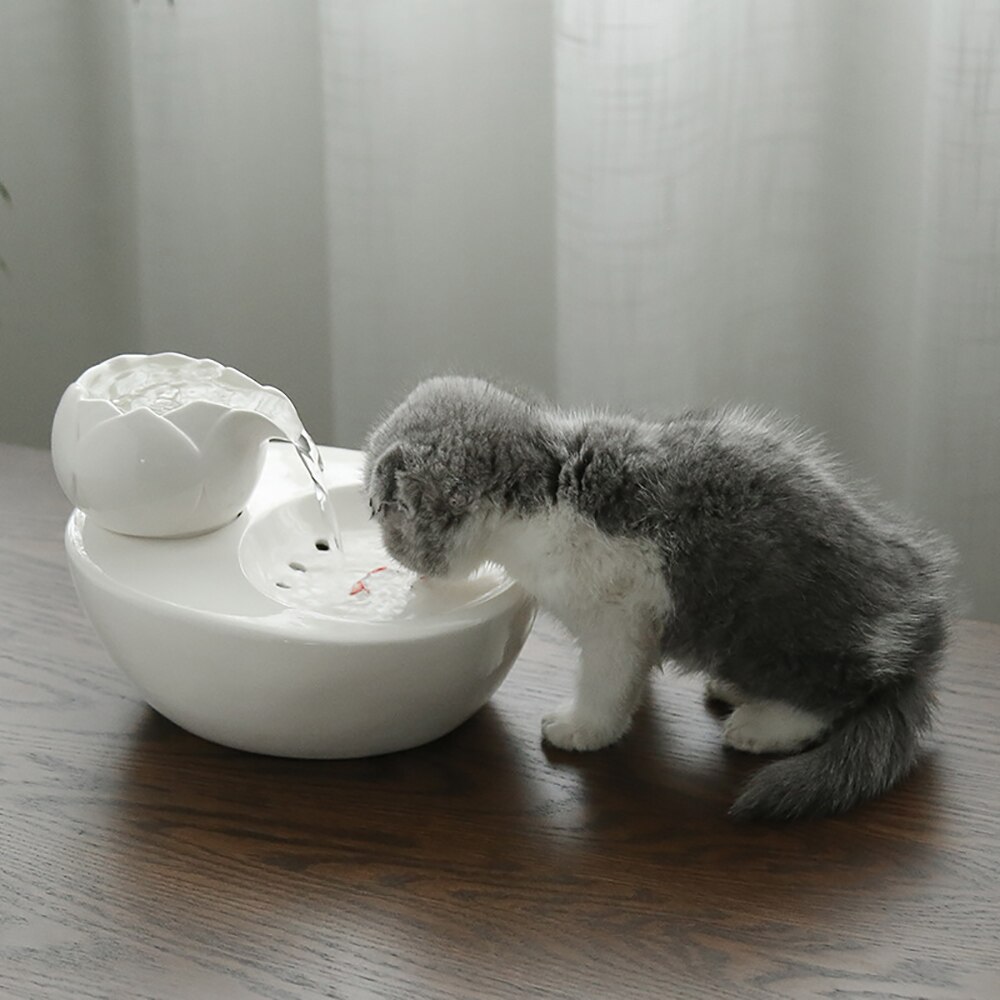 Pet Ceramic Water Fountain Lotus Flower Design Pet Ceramic Water Fountain Lotus Flower Design