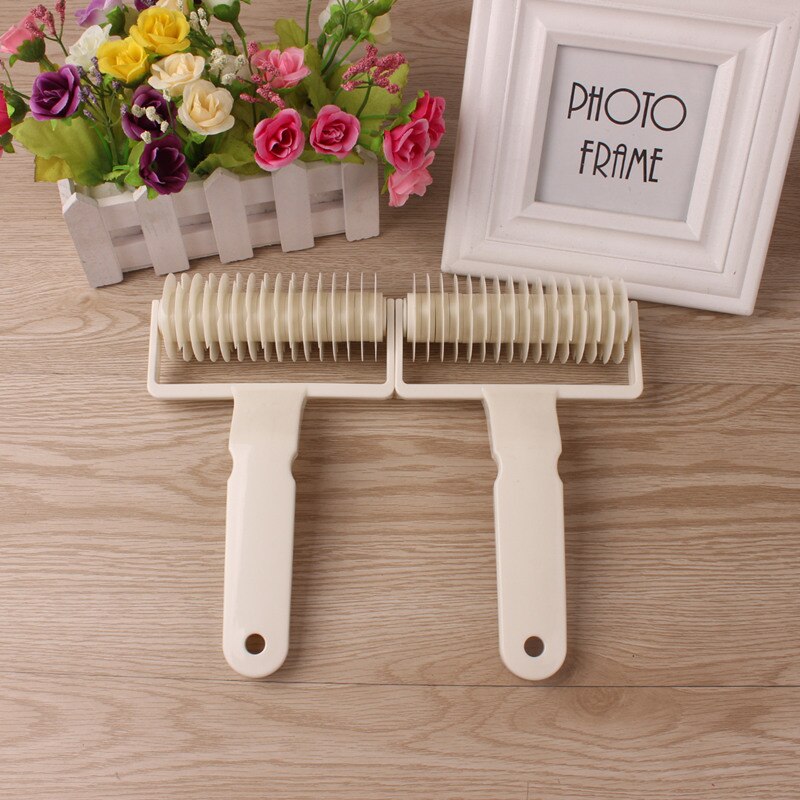 Pie Crust Cutter Plastic Roller Pie Crust Cutter Plastic Roller