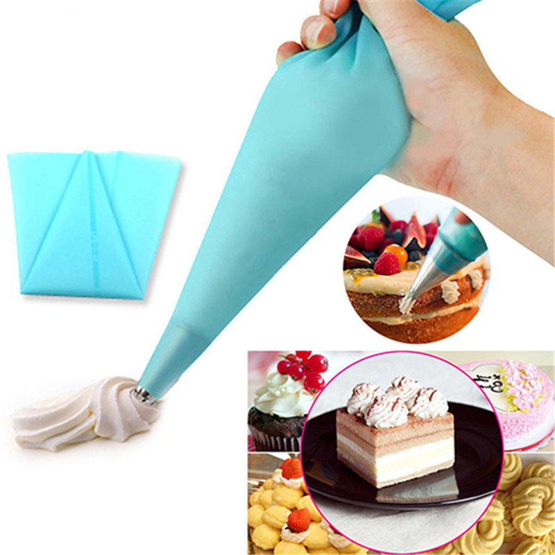 Piping Bag Icing Dispenser (Set of 8) Piping Bag Icing Dispenser (Set of 8)