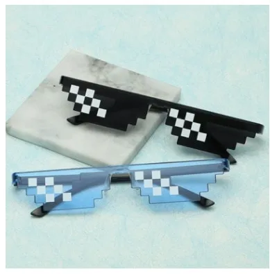 Pixelated Mosaic Glasses