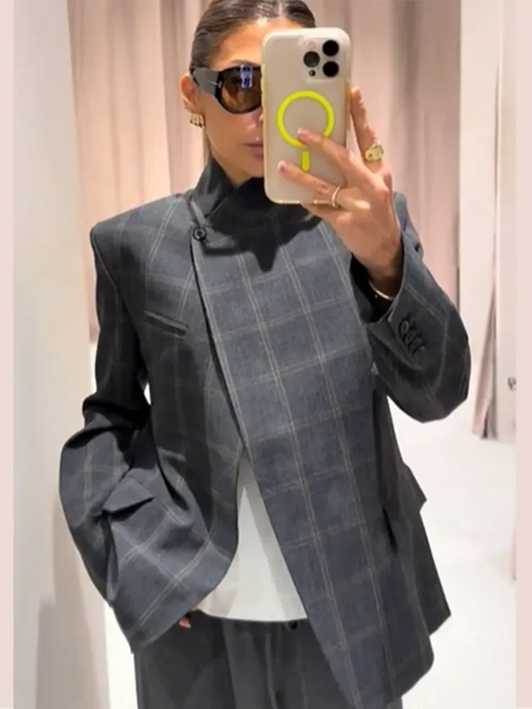 Plaid Print Blazer Jacket Women Fashion Stand Collar Full Sleeve Split Loose Short Coat Spring Female Daily Commute