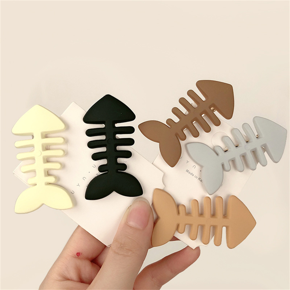 Plain Color Fish Bone Hair Clip Plain Color Fish Bone Hair Clip