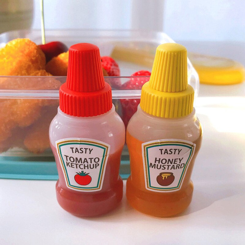Plastic 25ml Small Sauce Bottles (2pcs)